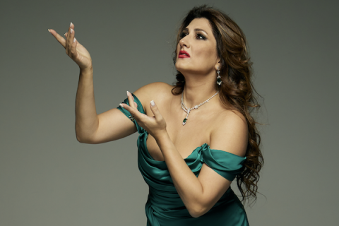 Masterpieces of Italian opera. Arias from operettas. Zarzuela. songs. Soloist - Dinara Alieva